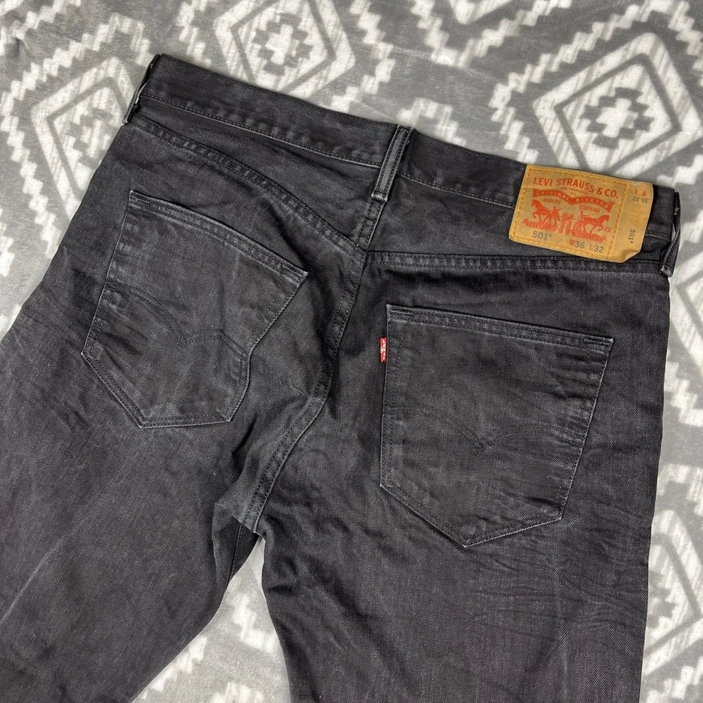 Levis 501 Jeans Men‎ 36x32 Black Straight Leg Rocker Denim Grunge Distressed
